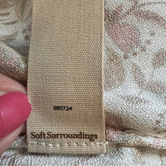 Soft Surroundings Asha Floral Long Sleeve Top - Picture 8 of 9